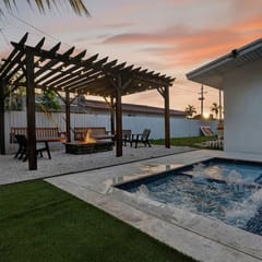 Miami Heated Pool Home Villa 15 min to Beach & Aventura