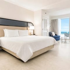 Fontainebleau Miami Resort