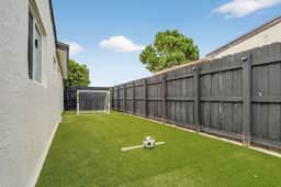 Heated Pool Home  Mini Golf & Soccer  Firepit