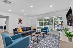 Poolside Paradise in North Lauderdale