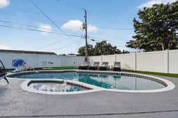 Private Pool, Giant Chess, Golf, Games  by Ventur