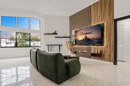 Waterfront House  Arcades, Tiki & Firepit, Golf