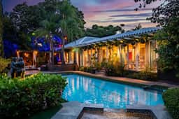 Luxurious Miami Waterfront Gateaway  A Location