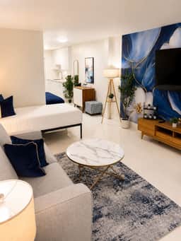 Location A+ 5 min walk to Beach | Charming 1BDR - Image 5