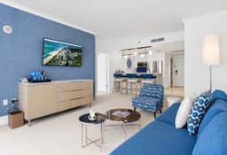 Fontainebleau Miami Resort - Image 2