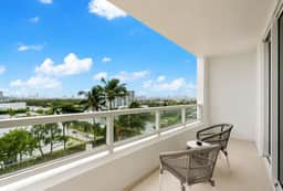 Fontainebleau Miami Resort - Image 5