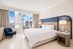 Fontainebleau Miami Resort - Image 3
