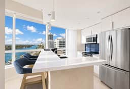 Fontainebleau Miami Resort - Image 4