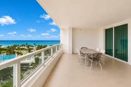FontaineBleau|1BR Low Floor w/ Ocean & Resort View - Image 3