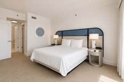FontaineBleau|1BR Low Floor w/ Ocean & Resort View - Image 4