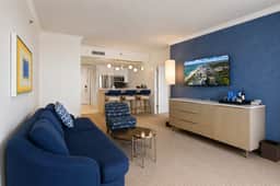 FontaineBleau|1BR Low Floor w/ Ocean & Resort View - Image 5