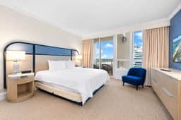 FontaineBleau|1BR Ocean View w/ Balcony - Image 4