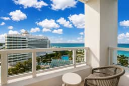 FontaineBleau|1BR Ocean View w/ Balcony - Image 2