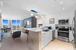 FontaineBleau|2BR High Floor w/ Bay & Ocean View - Image 5