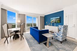 Fontainebleau Miami Resort - Image 2