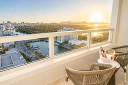 Fontainebleau Miami Resort - Image 3