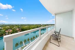 Fontainebleau Miami Resort - Image 3
