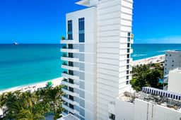 Fontainebleau Miami Resort - Image 3