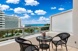 Fontainebleau Miami Resort - Image 3