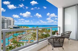 Fontainebleau Miami Resort - Image 4
