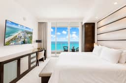 FontaineBleau|1BR Corner Beachfront w/ Spa Passes - Image 2