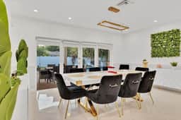 Sunshine Oasis Villa - Hollywood Getaway - Image 2