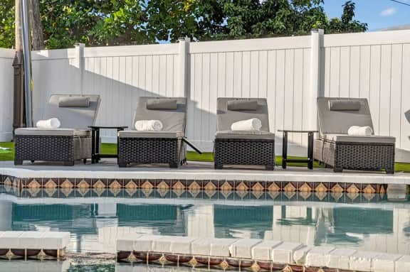 Private Pool, Giant Chess, Golf, Games  by Ventur