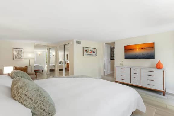 Ventur Escapade  Heated Pool Private Guest House