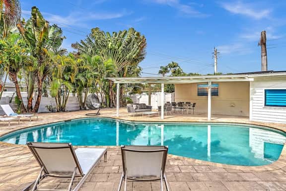 Hollywood Hills Oasis Pool 7BR Retreat