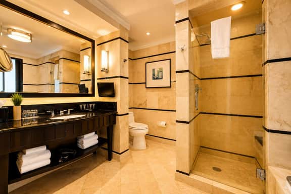 522 Sorrento Tower