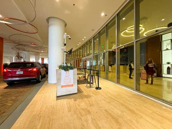 Ventur Luxe Condo l Oceanview | Gym, Beach Access