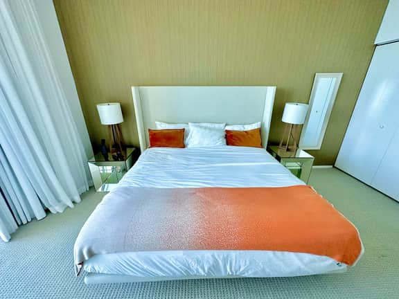 Lyfe Resort l Ocean/Pool View Gym, Beach Access - Image 3