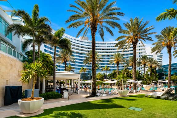 Fontainebleau Miami Resort - Image 3