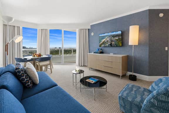Fontainebleau Miami Resort - Image 5