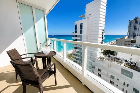 Fontainebleau Miami Resort - Image 3