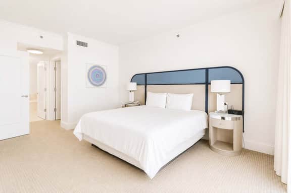 FontaineBleau|1BDR HighFloor Ocean View w/ SpaPass - Image 3