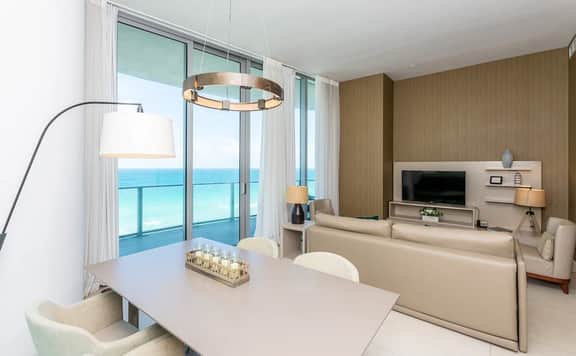 Beachfront Lyfe Resort | Spacious 2 Bed | Resort - Image 2