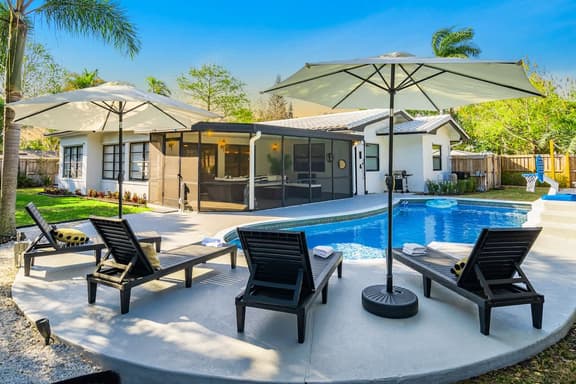 Heated Pool Home Close to Beach  Pool Table