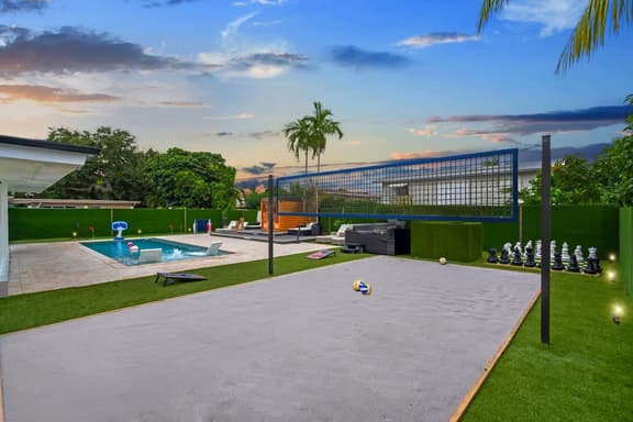 Miami Resort Villa  Volleyball, Jacuzzi, Sauna