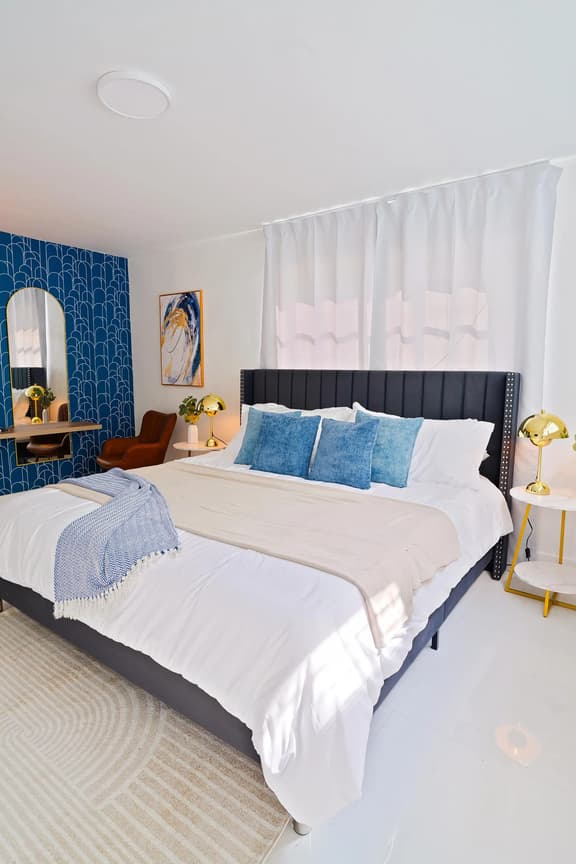 Location A+ 5 min walk to Beach | Cozy 1BDR - Image 1