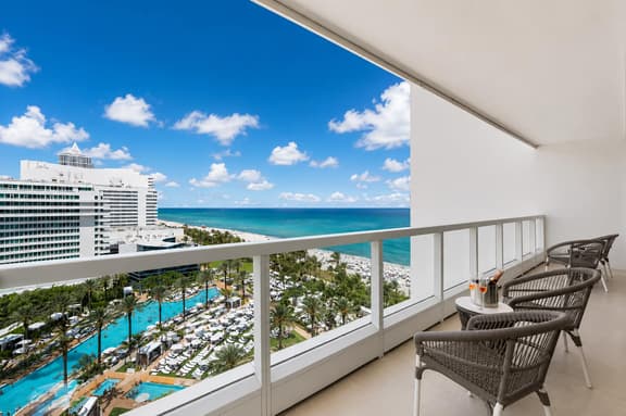 FontaineBleau | 1BR Striking Resort & Ocean View - Image 1