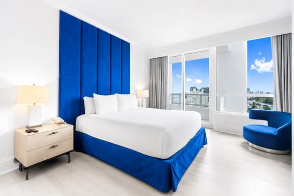 Fontainebleau Miami Resort - Image 1